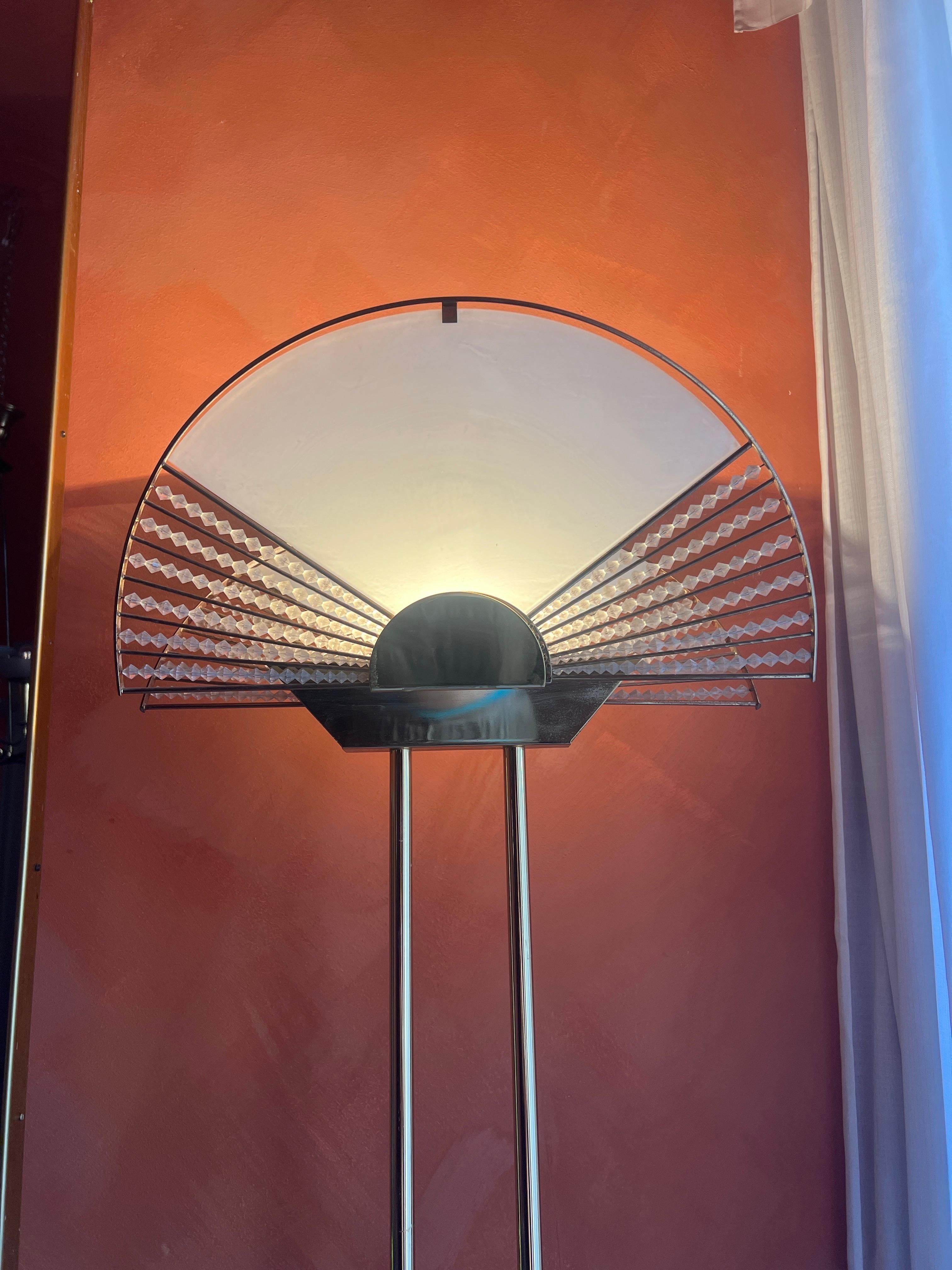 Vase en aluminium italien moderne du milieu du siècle  Une œuvre d'art des années 1970 en vente 60