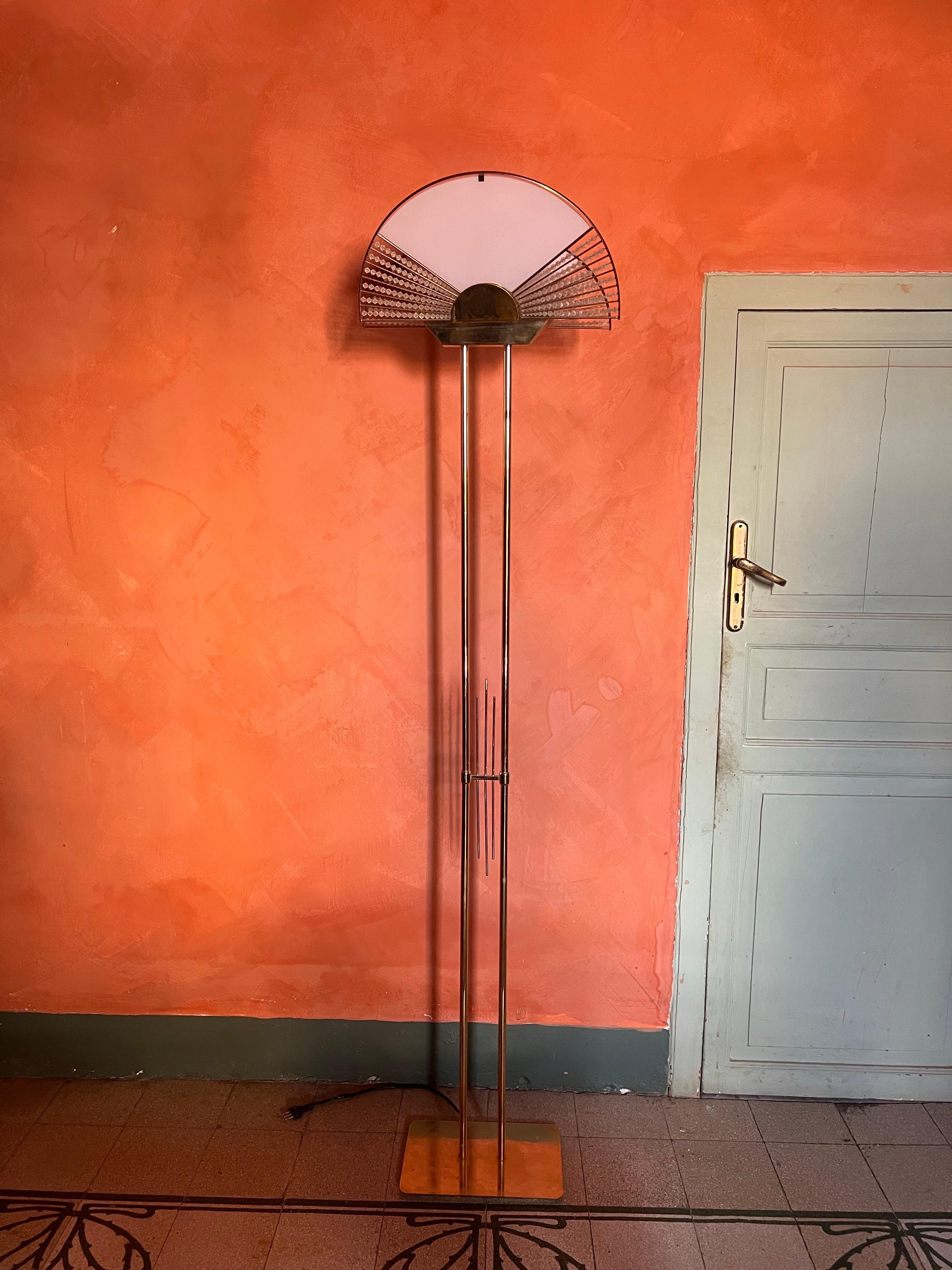 Vase en aluminium italien moderne du milieu du siècle  Une œuvre d'art des années 1970 en vente 63
