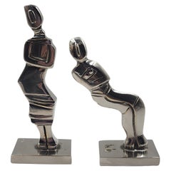Esculturas figurativas de metal