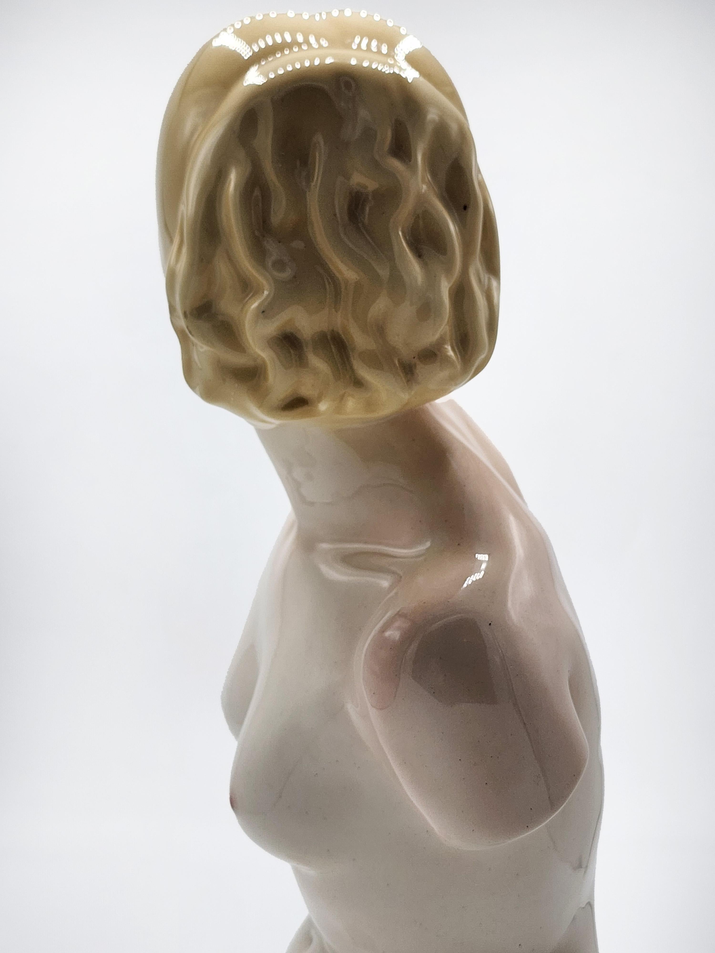 Figurina in porcellana italiana Essevi Torino in vendita 1