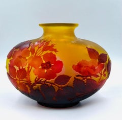 Émile Gallé Art Nouveau Cameo Glass Vase with Red Cyclamen, circa 1920