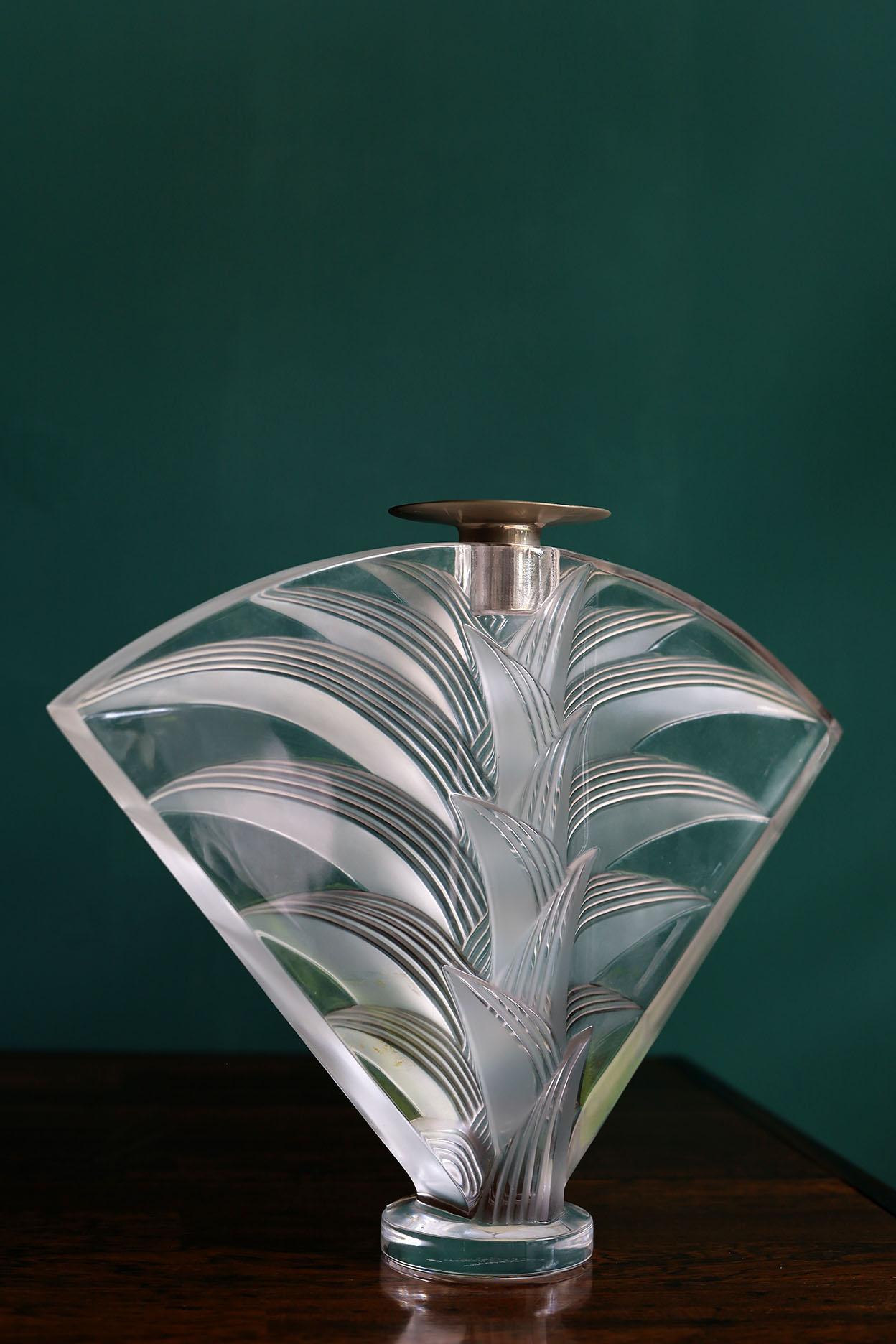 Organico moderno Portacandele Ravelana di Lalique in vendita
