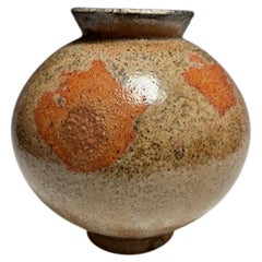 Barattolo Shino Moon di Jason Fox, Ceramica lavorata a mano, By Design Modern, Los Angeles