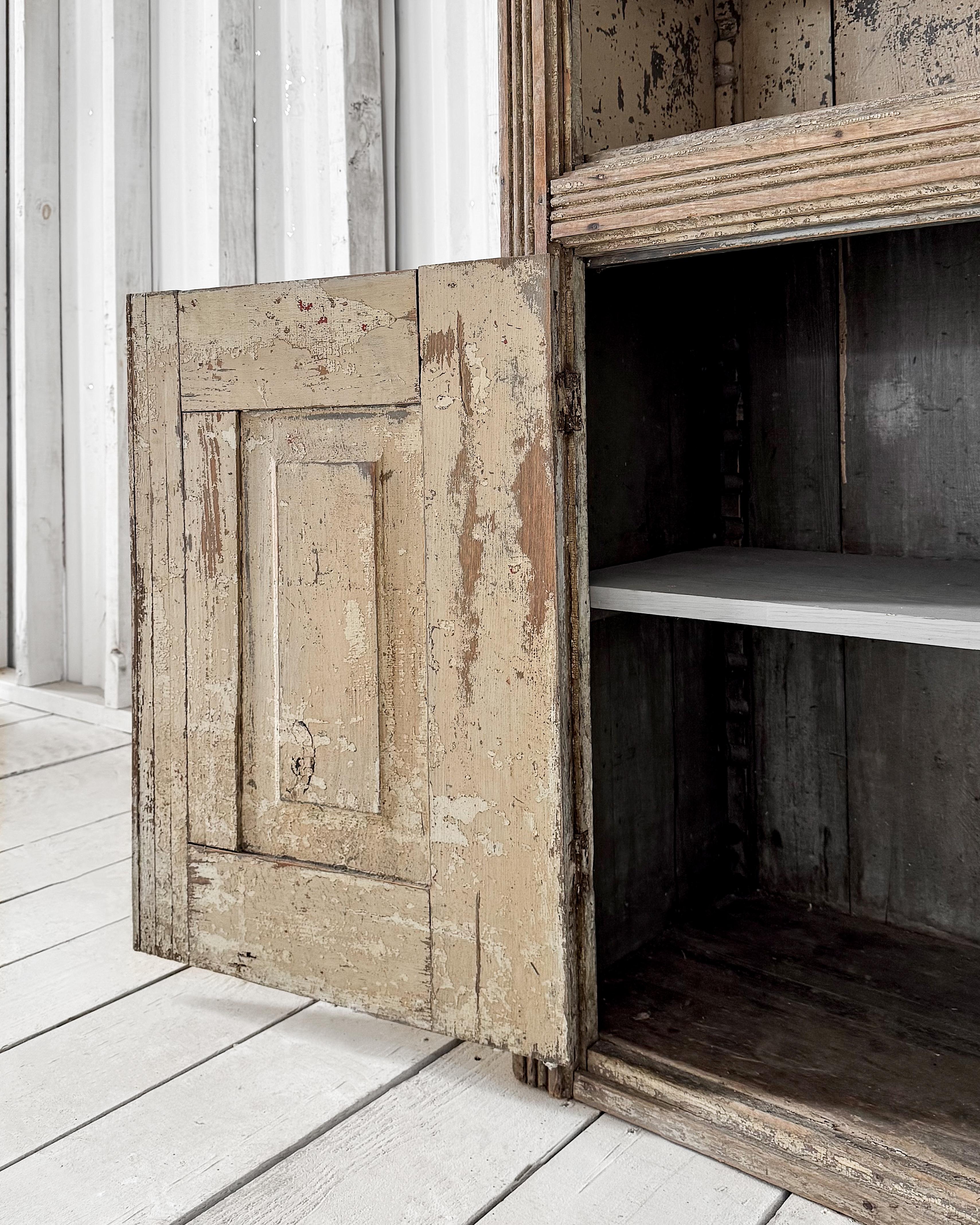 Antique Primitive 4 Door Cupboard with Worn Paint For Sale 12