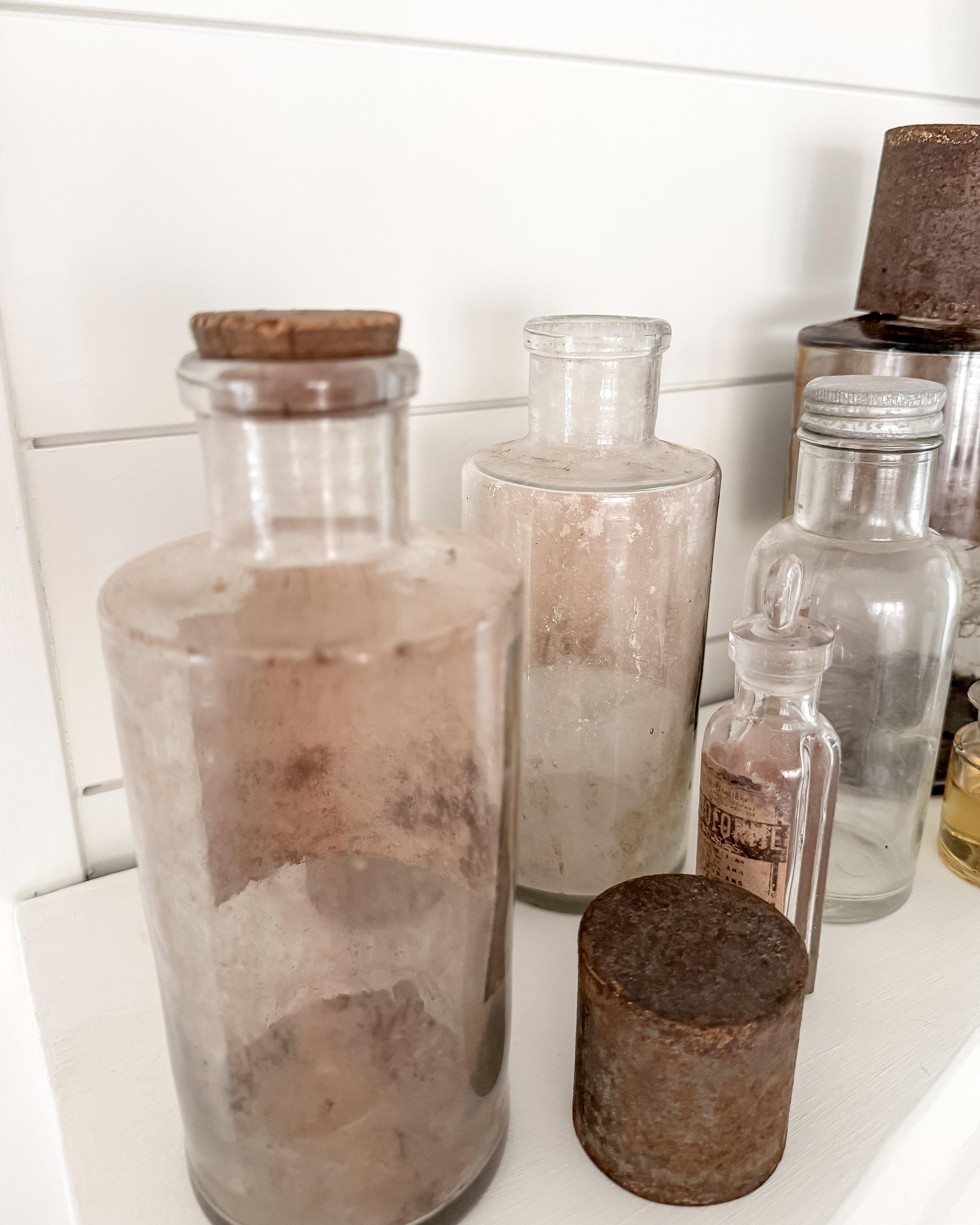 Set of 10 19th and 20th Century French Apothecary Bottles For Sale 9