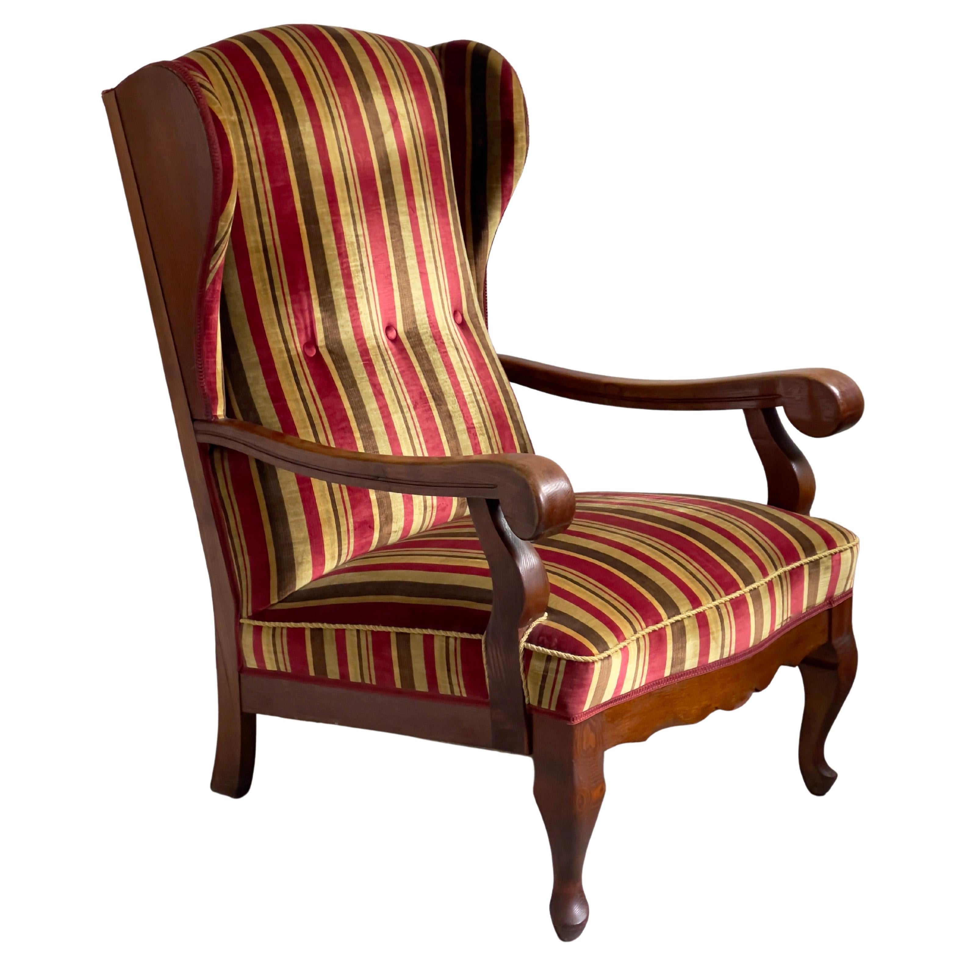 1930s Danish Modern Lounge Chair in Solid Oak and Striped Velvet Upholstery  For Sale