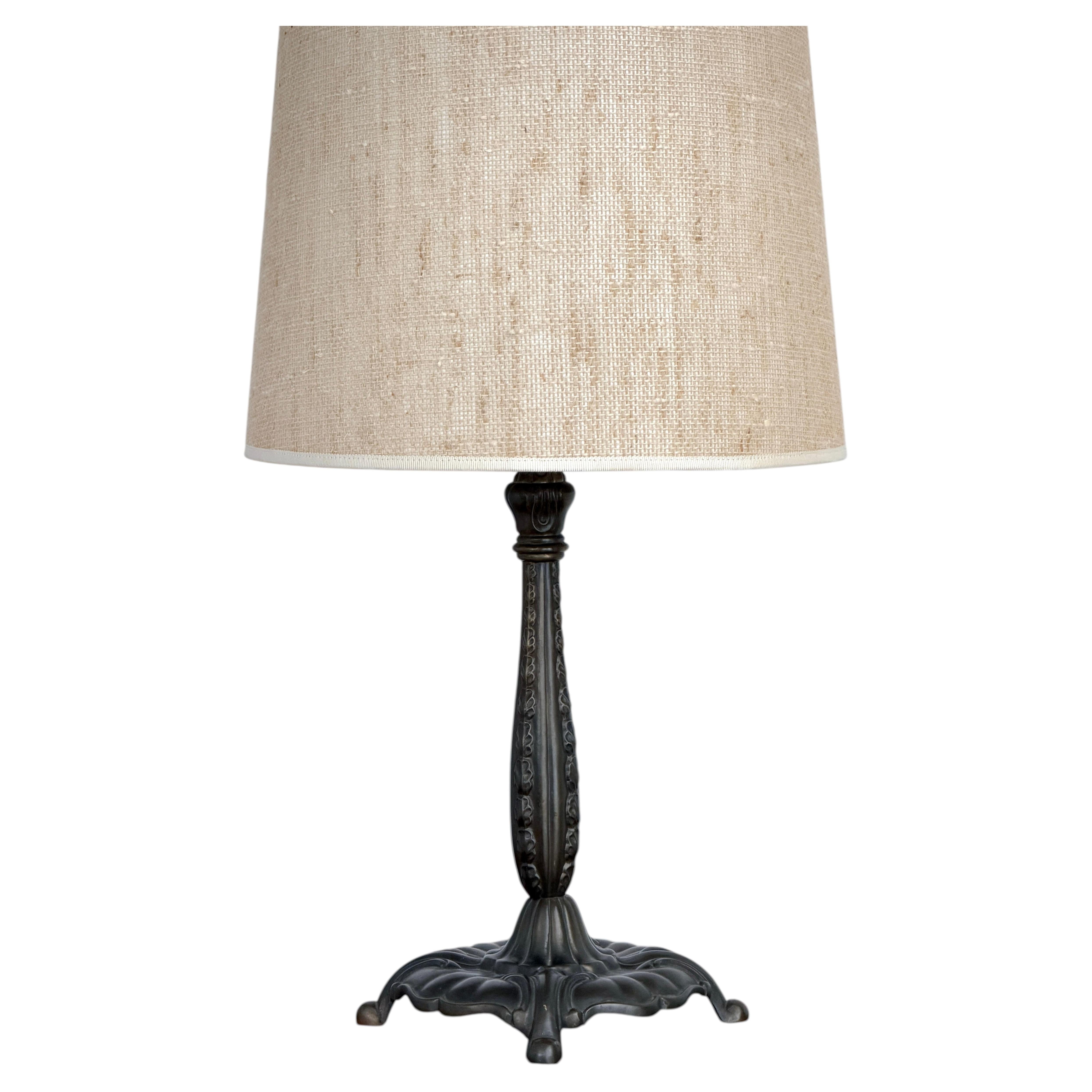 Lámpara de mesa de estilo Art Nouveau francés, bronce macizo, diseño botánico, 1900 en venta