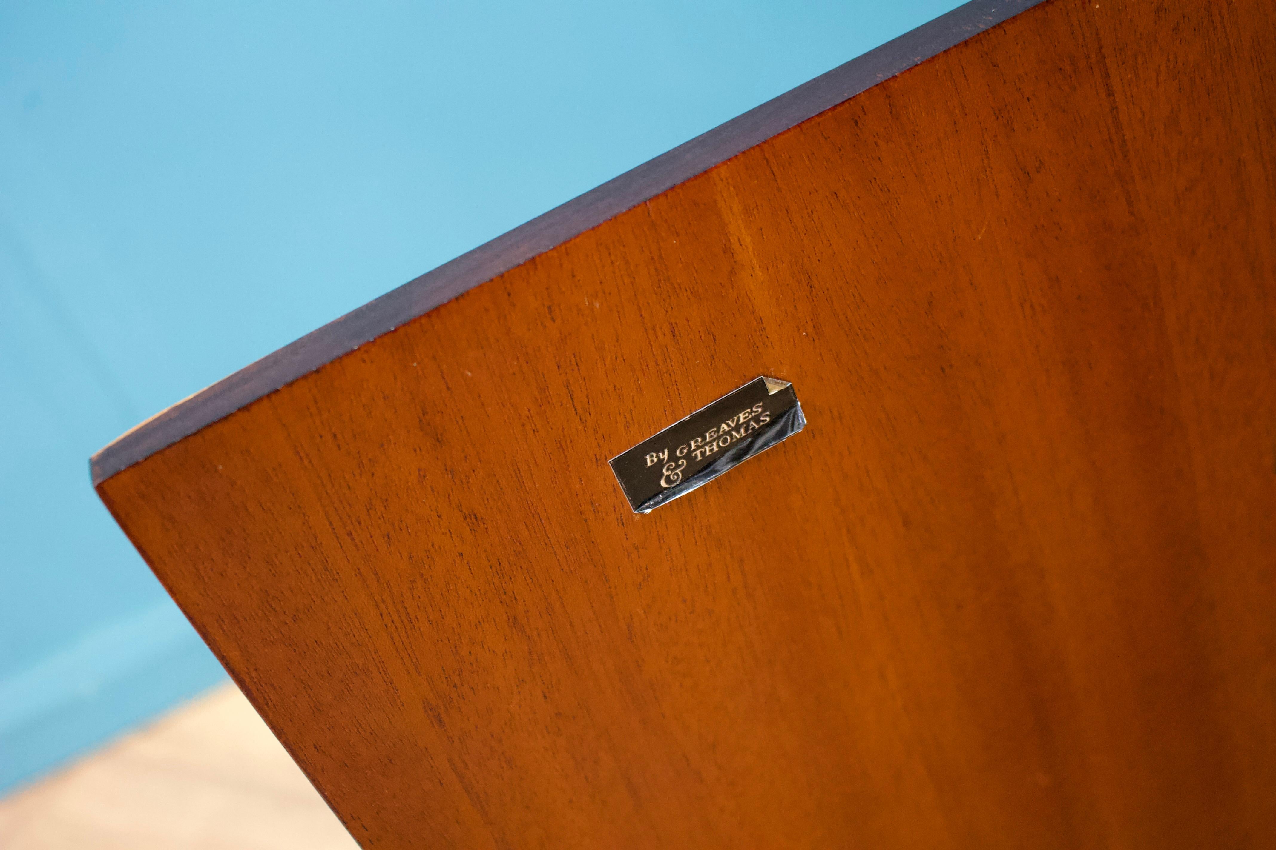Mid Century Sideboard from Greaves & Thomas, 1960s For Sale 4