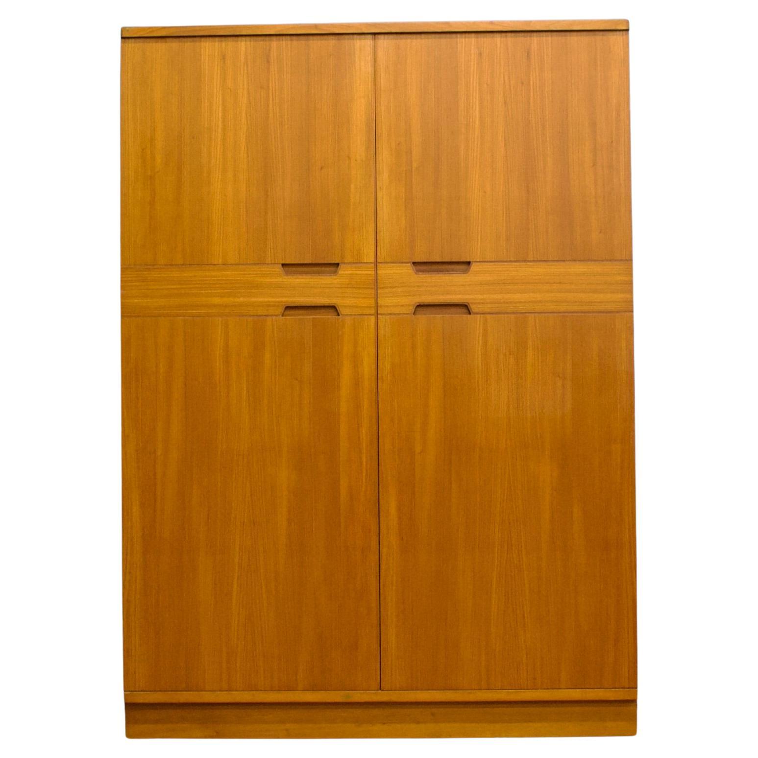 Armadio in teak di Uniflex, anni '60