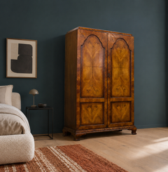 Armadio in radica Art Deco d'epoca, anni '1920