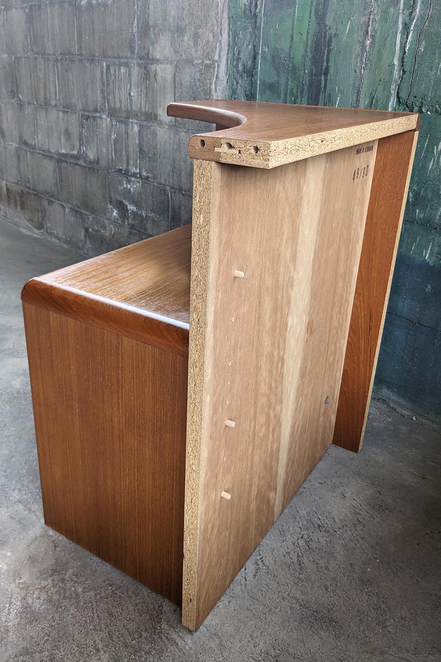 60s 70s Danish Modern Mid Century Teak Queen Bed w/ Excnt Storage + End Table For Sale 2