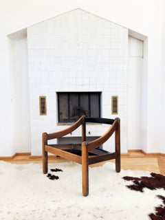 Sillón «Carimate» Modelo 930 original de los años 60, diseñado por Vico Magistretti para Cassina