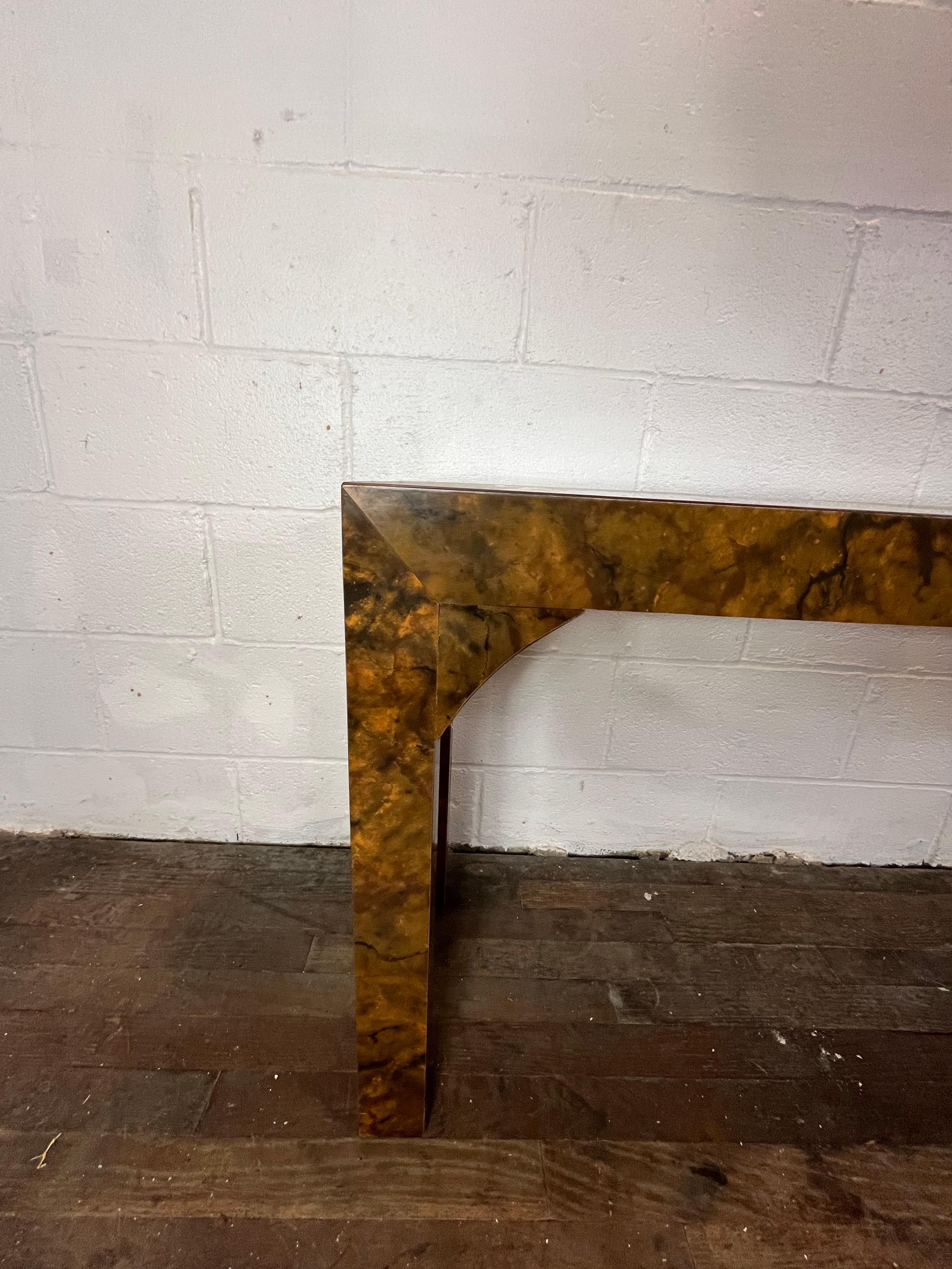 20ième siècle Table console Parsons en stratifié lustré tortue en vente
