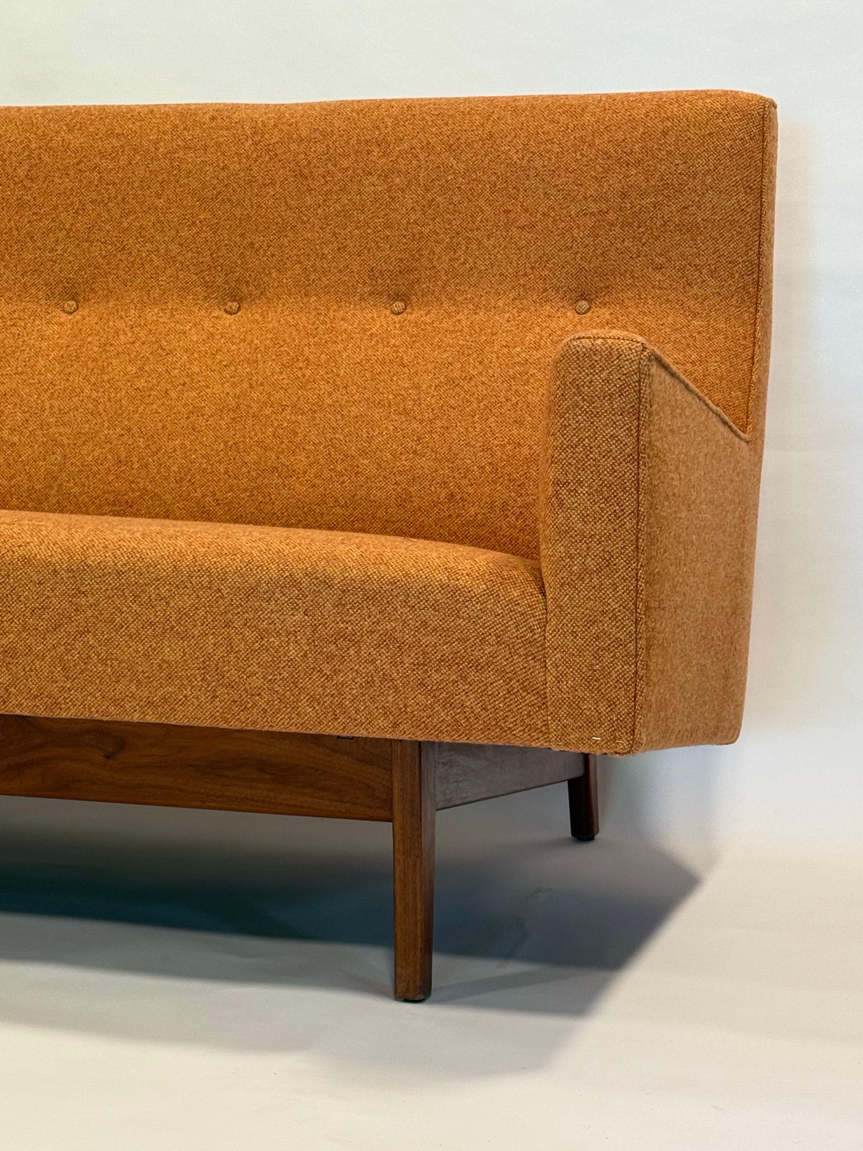 Iconic Jens Risom Modern Floating Sofa c1962 For Sale 3