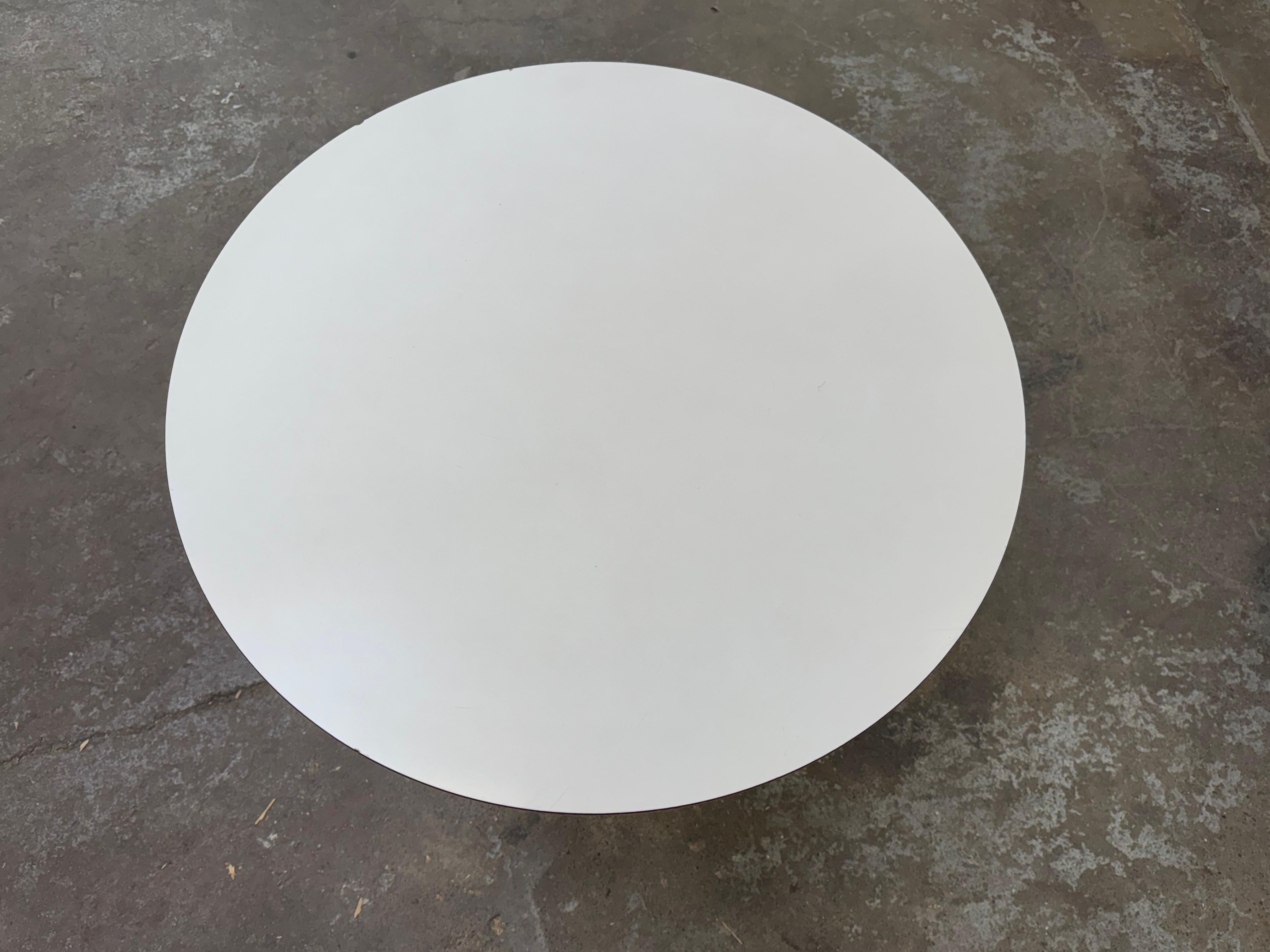 Tavolino Cyclone Model 87 di Isamu Noguchi per Knoll, circa 1960 in vendita 1