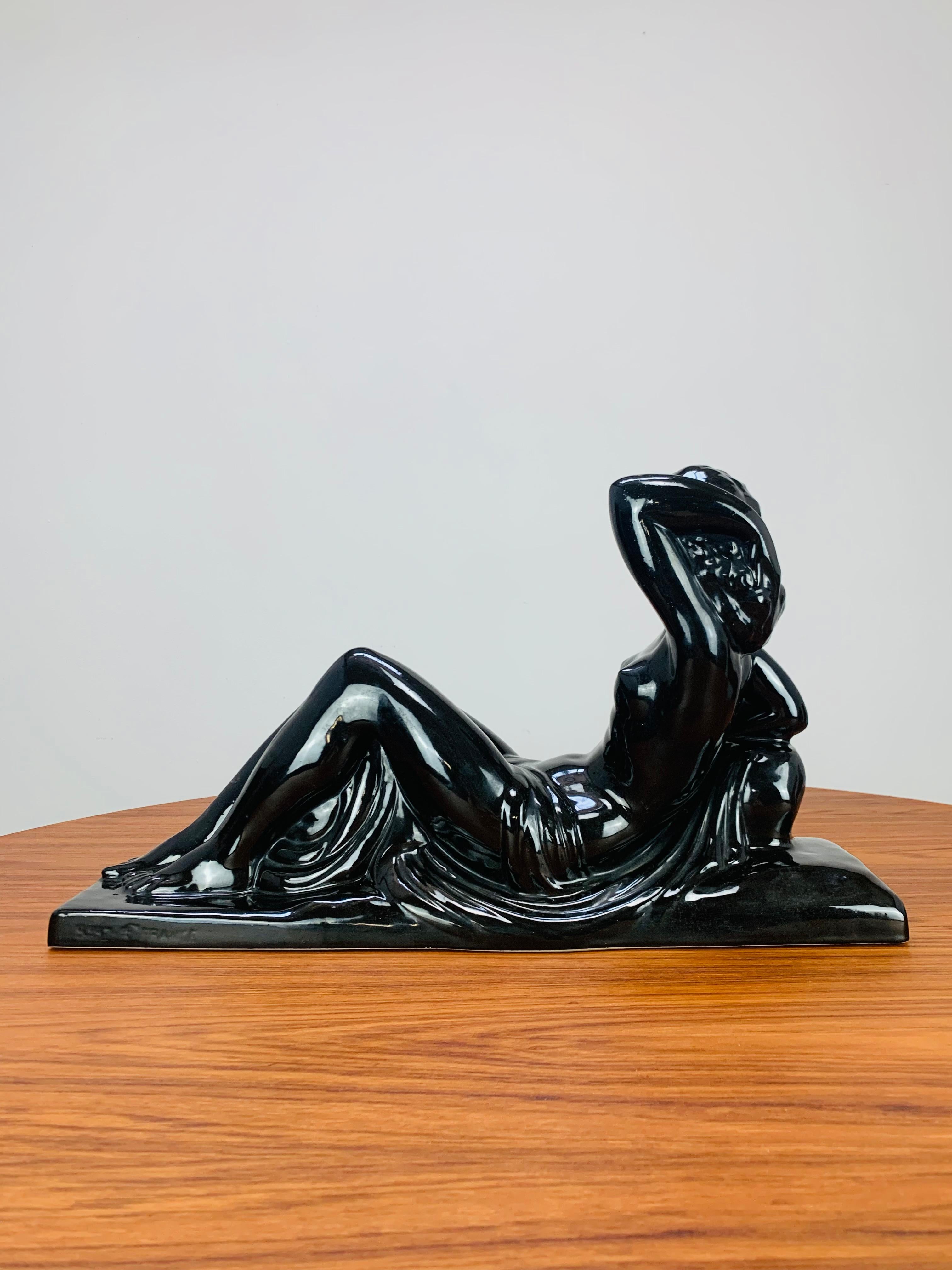 Scultura di donna Art Déco Charles Lemanceau per Saint Clément, anni '30 in vendita 1