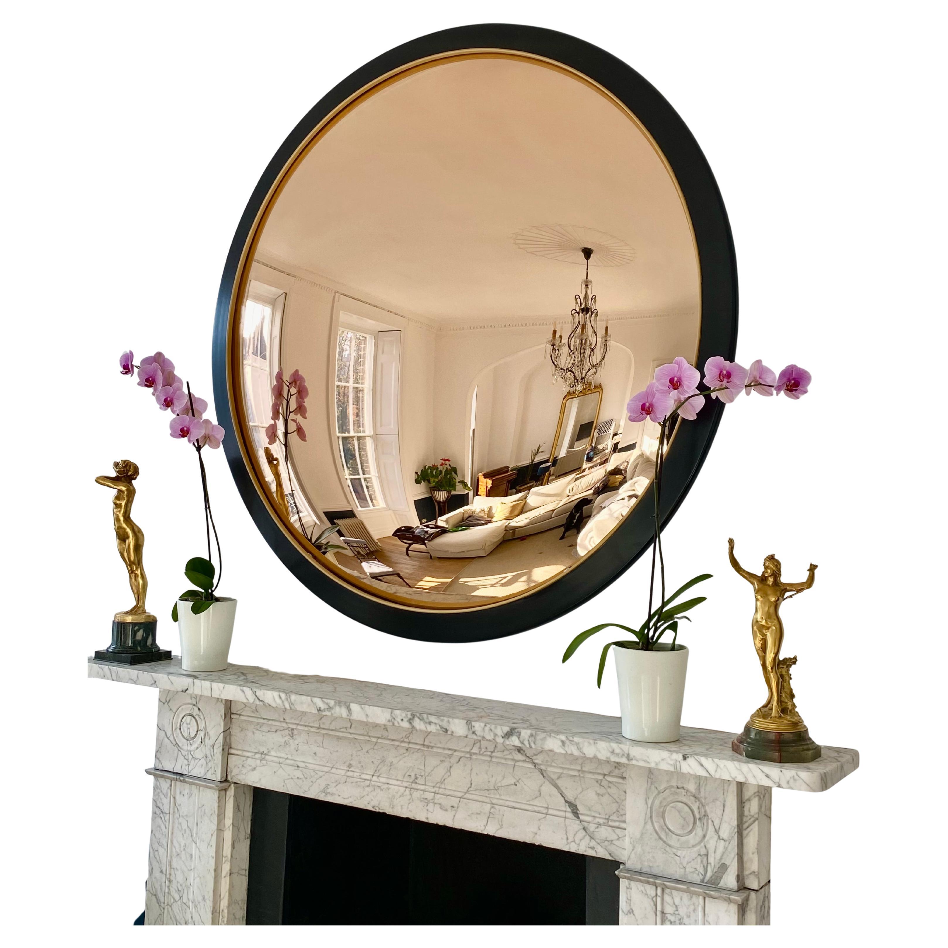 The Ravello Nero is a highly decorative convex wall mirror that creates a focal point and adds elegance to any room. The mirror itself is silvered using traditional methods and fabricated from 6mm low iron glass with a curvature of 8 cms. The