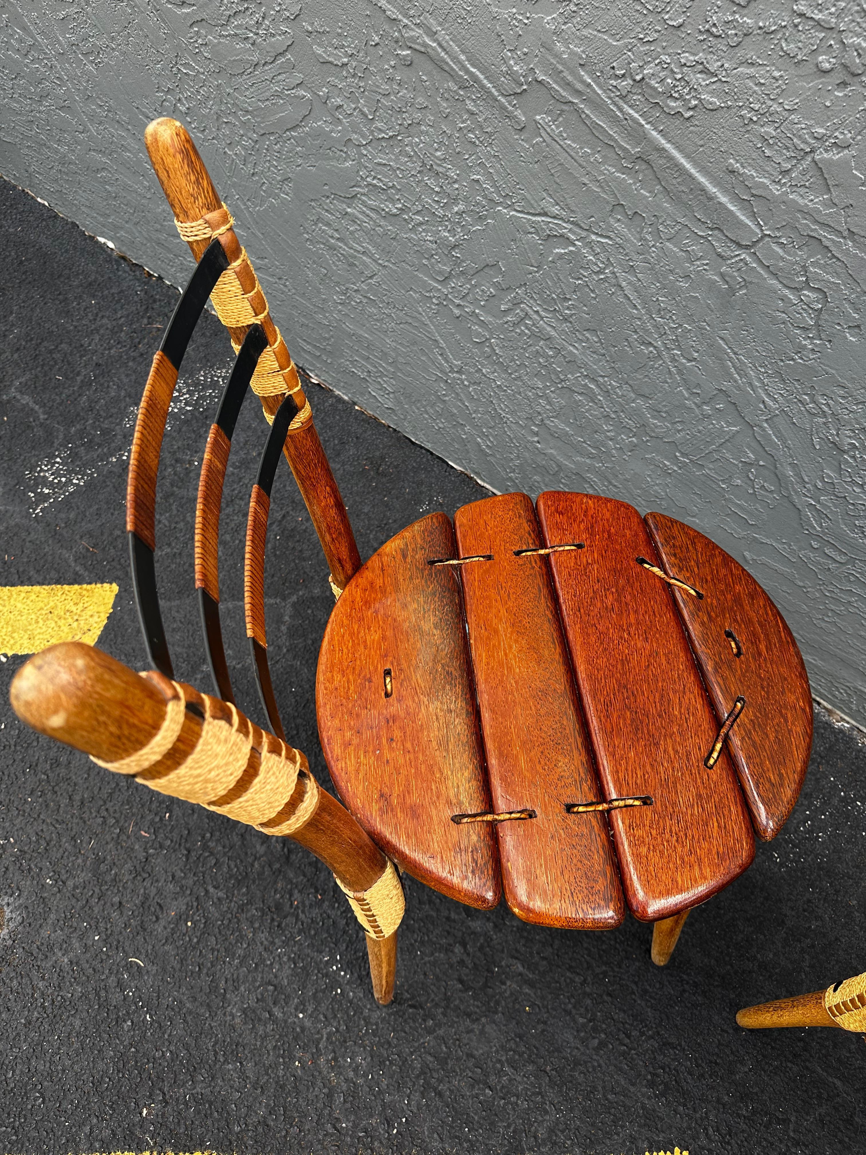 1990s Pacific Green Sculptural Round Dining Table Leather Cord Chairs, Set of 5 For Sale 8