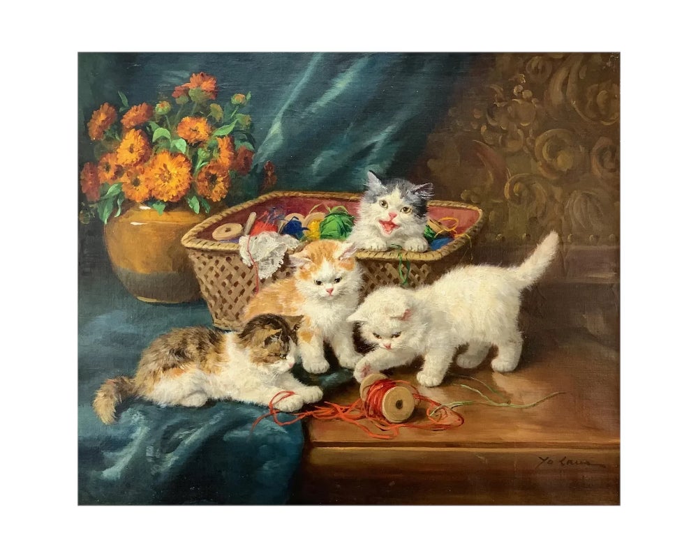 Peinture à l'huile sur toile du 19e siècle représentant des chatons, des chats et des chats en train de jouer, par Yvonne Laur en vente