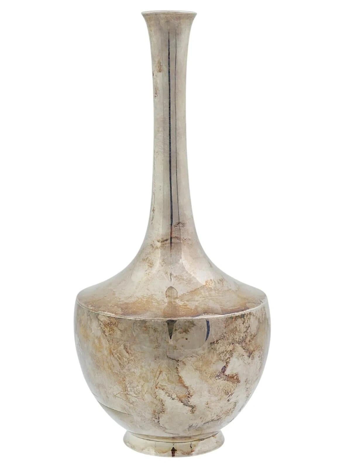XIXe siècle Ancien vase japonais en argent de l'ère Meiji Kintaro Hattaro en vente