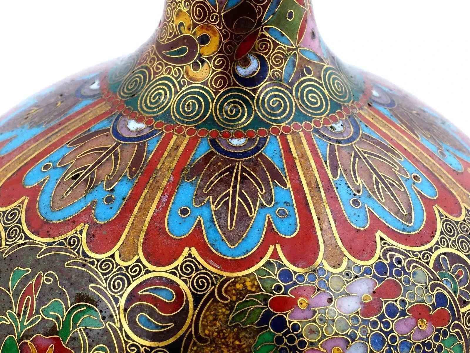 19th Century Pair Of Meiji Japanese Cloisonne Enamel Vases Kyoto School For Sale