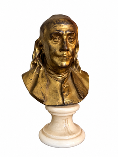 Buste français du XIXe siècle en bronze doré représentant Benjamin Franklin, d'après Houdon, sur socle de marbre