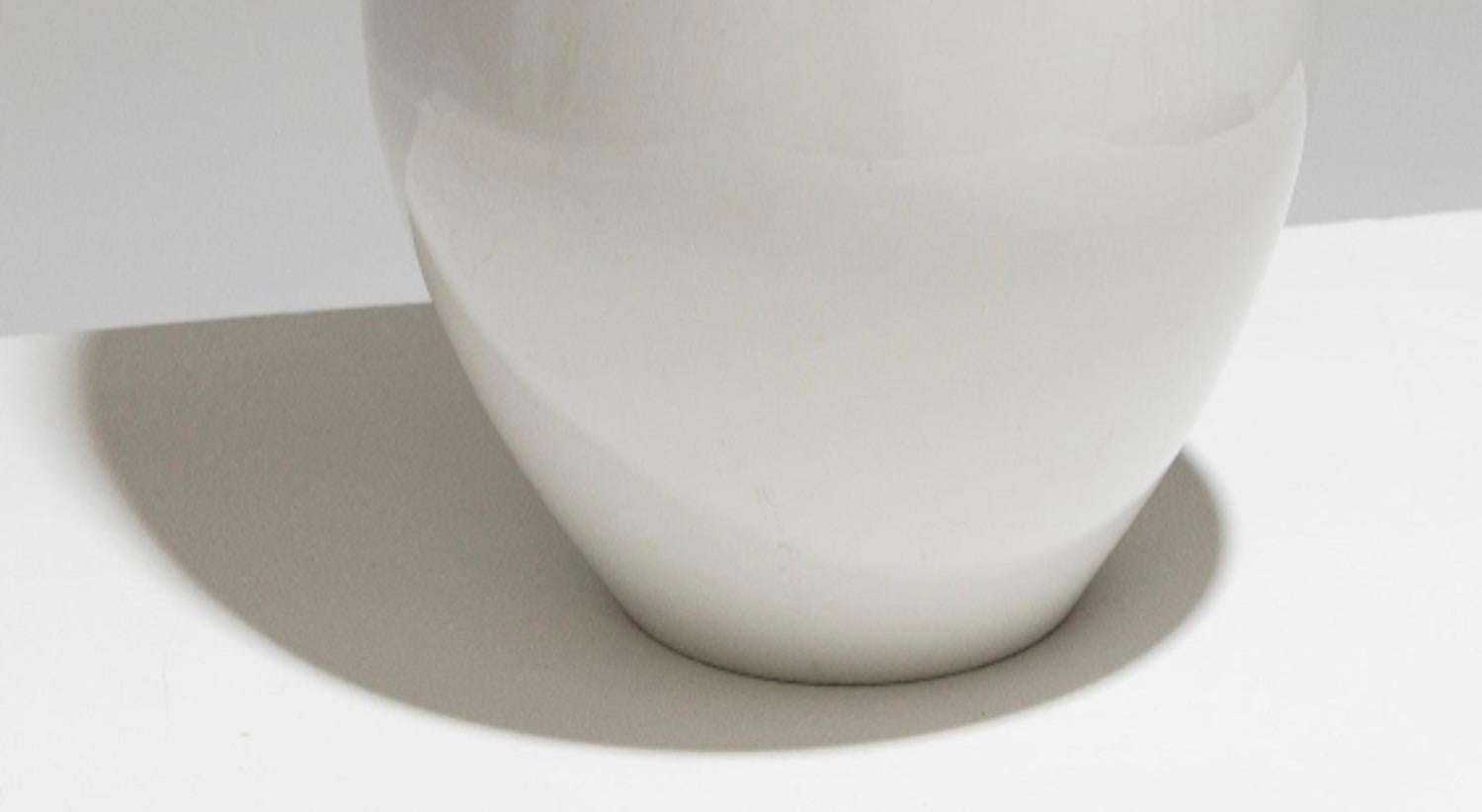 XX secolo Grande vaso oblungo in porcellana, Manifattura Reale di Berlino, 1900 in vendita