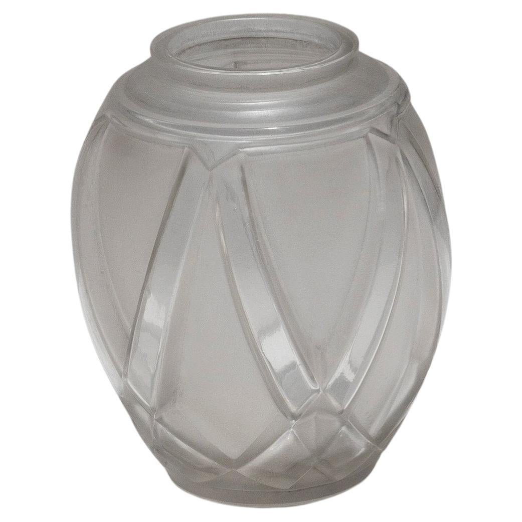 Geometric Frosted Glass Vase by André Hunebelle, 1930s. For Sale