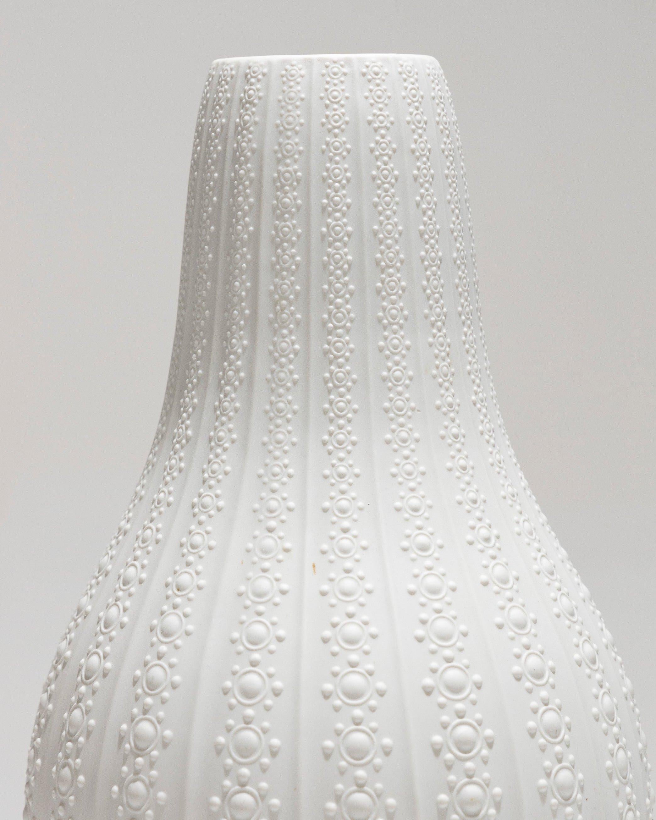 Porcelain “Coloquinte” High Vase, Heinrich Germany, 1960s In Good Condition For Sale In PARIS, FR