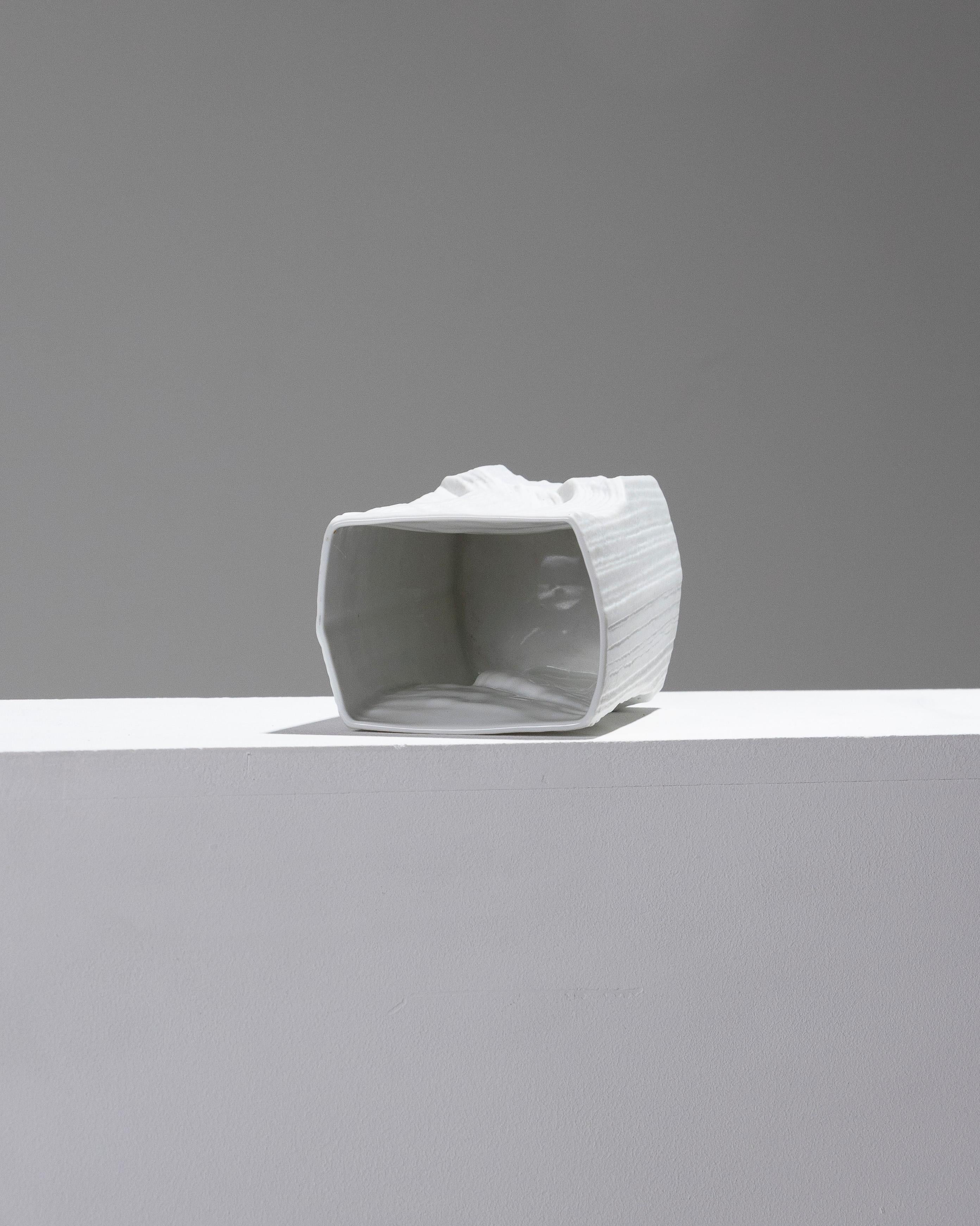 Textured Porcelain Vase, Martin Freyer, 1980s For Sale 7