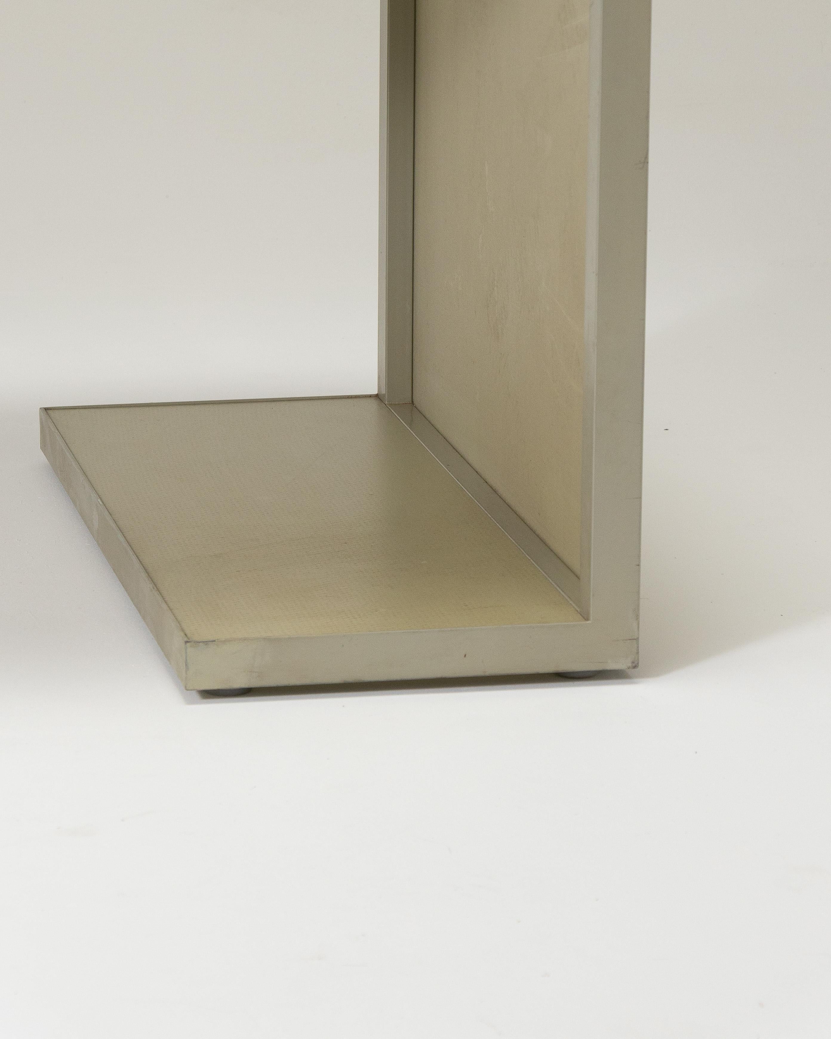 Großer Schreibtisch aus Fiberglas von Martin Szekely, 2000er-Jahre im Zustand „Gut“ im Angebot in PARIS, FR