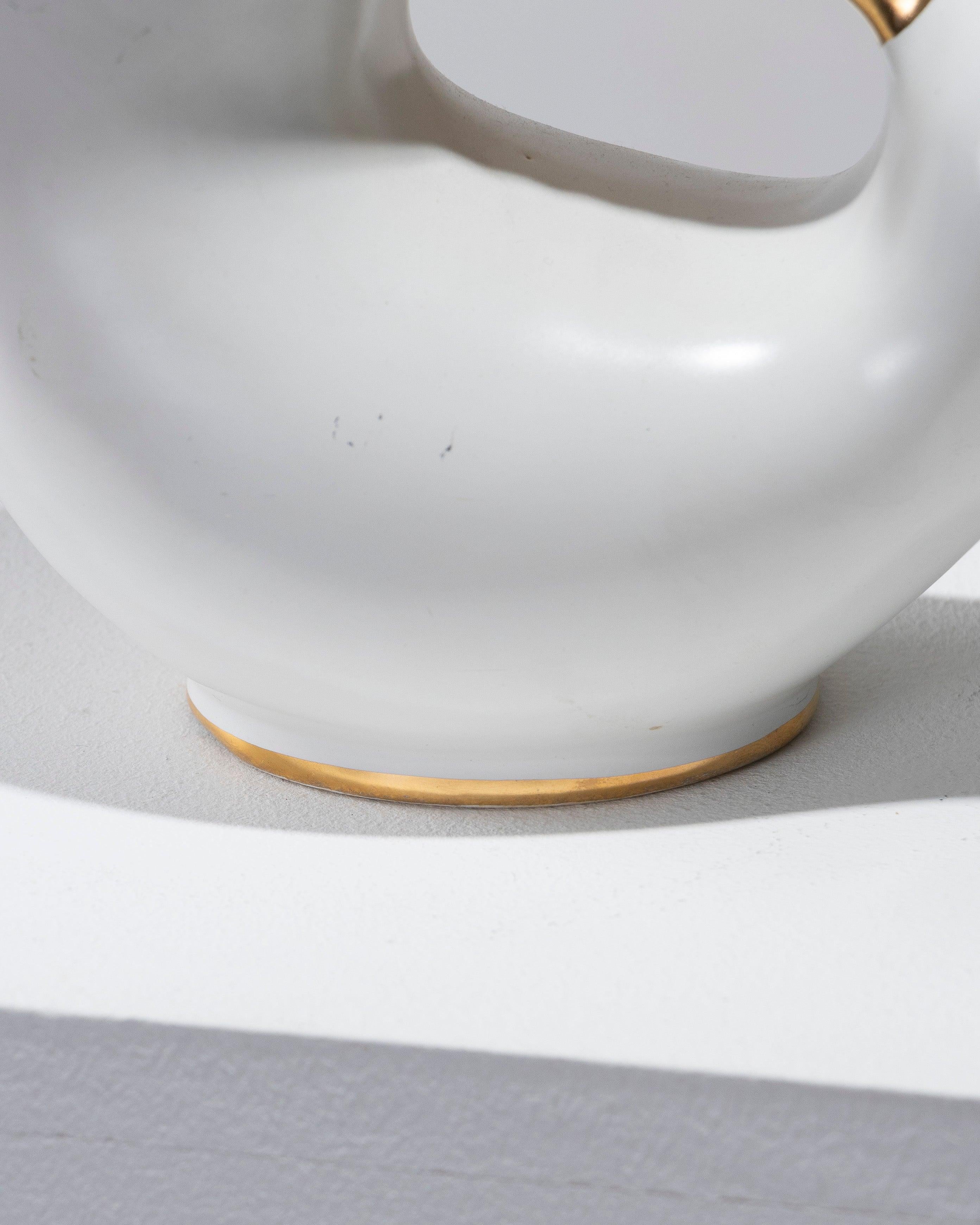 Zoomorphic Porcelain Pitcher, 1950s In Good Condition For Sale In PARIS, FR