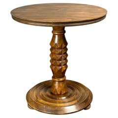 Tavolino basso in legno tornito, in stile brutalista della metà del secolo, ispirato a Charles Dudouyt