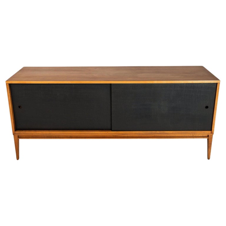 Low Profile Credenza in Maple by Paul Mccobb for Planner Group