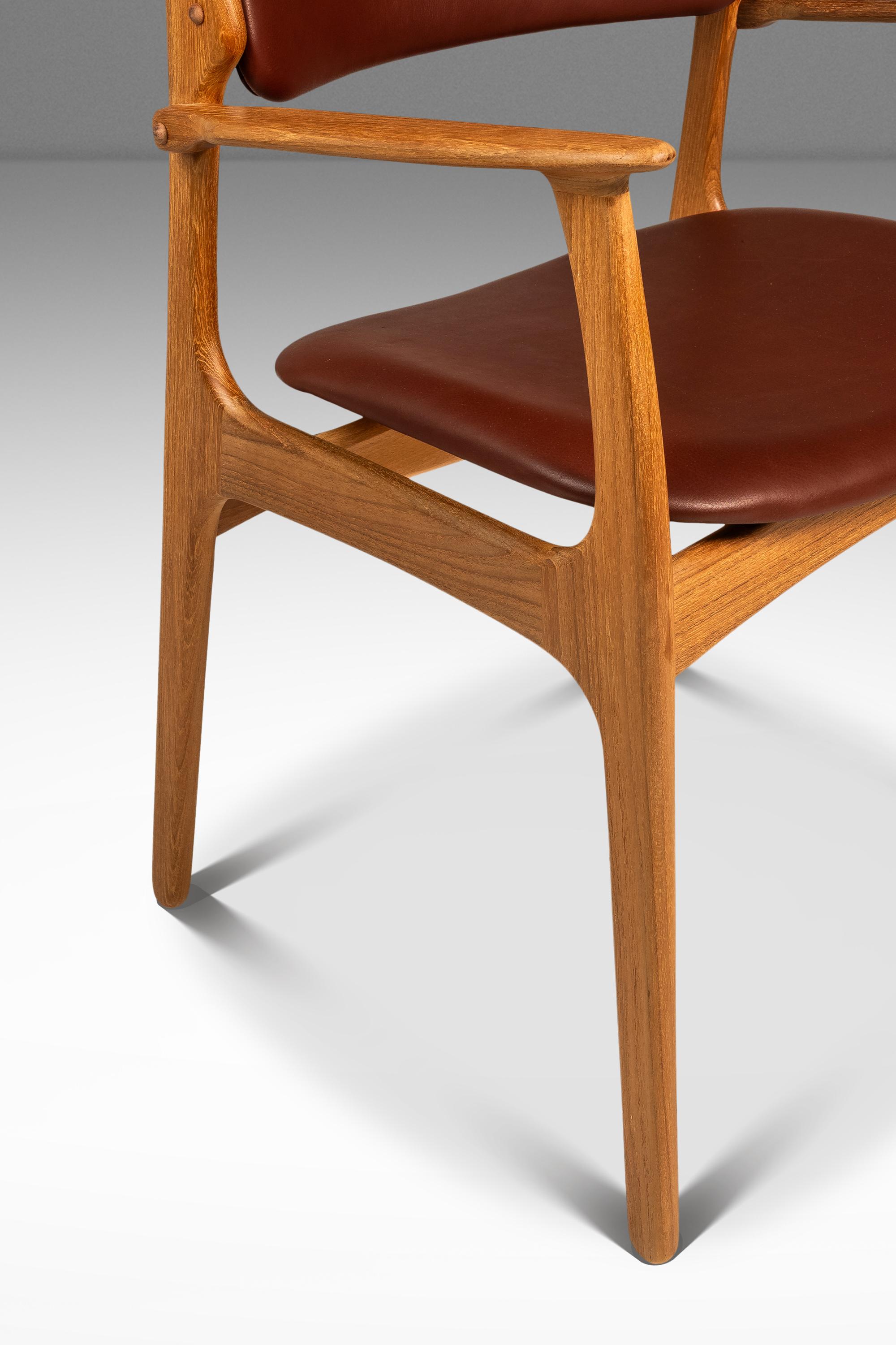 Set of 12 Model 49 Chairs by Erik Buch for O. D. Møbler, Denmark, c. 1960s For Sale 9