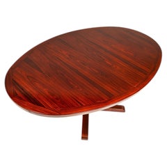 Mesa de comedor con base de pedestal de palisandro, Skovby Møbelfabrik, Dinamarca, hacia la década de 1970