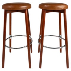 Juego de 2 taburetes de teca, diseño de Hugo Frandsen para Spøttrup Mobler, Dinamarca, hacia la década de 1960