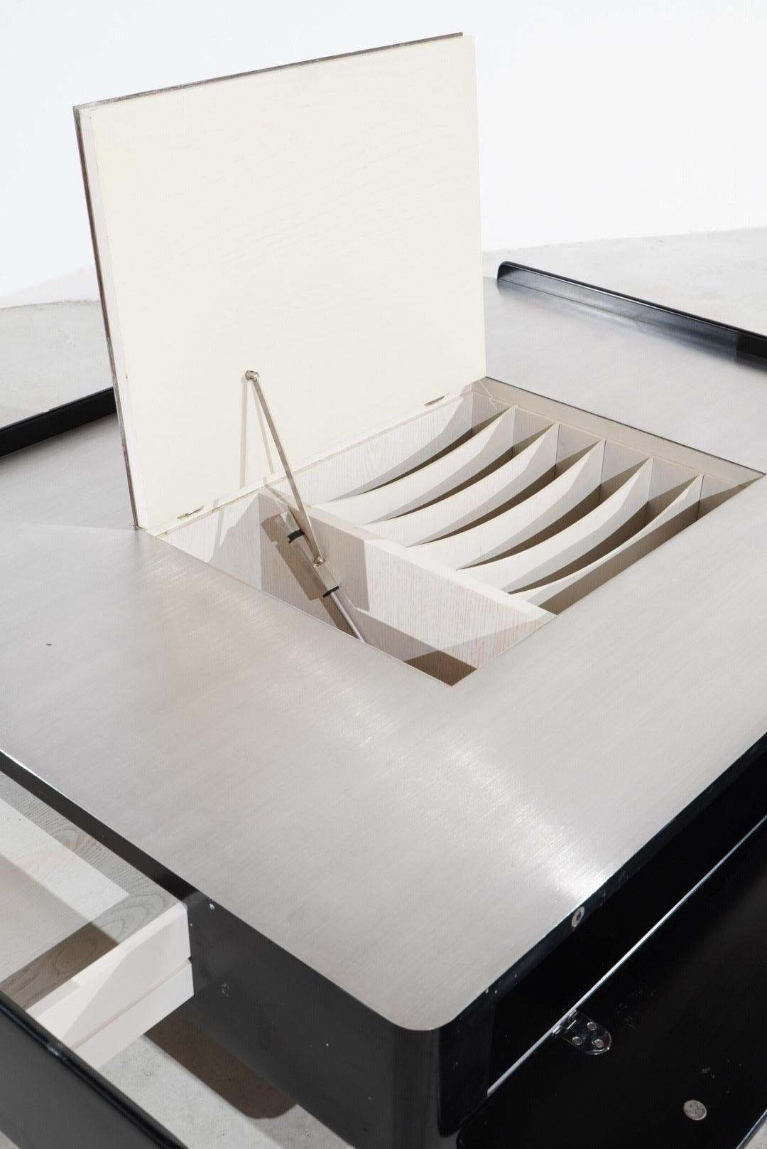Lacquered Caori Coffee Table by Vico Magistretti Knoll International Gavina Black 1960s