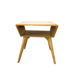 Table d'appoint en bouleau massif de style « Mid-Century Modern » de la marque Heywood-Wakefield, couleur blé, années 1950