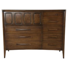 Broyhill Premier Emphasis Mid-Century Modern Gentleman’s Chest with Eight Drawer