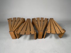 Lot de quatre tables d'appoint sculpturales « Awa » en chêne massif, créées par Radboud Dittmann pour Dittman