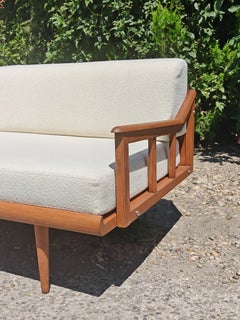 Fully Refurbished Mid Century Modern 3-seater sofa in boucle, Yugoslavia 1970s