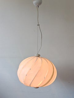 Lámpara colgante «Alicante» de estilo Space Age, diseñada por Harvey Guzzini para Meblo, Yugoslavia, década de los 70