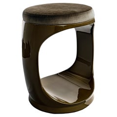 Sgabello contemporaneo di Cyril Rumpler Signet Ring, Pouf Sedute Marrone