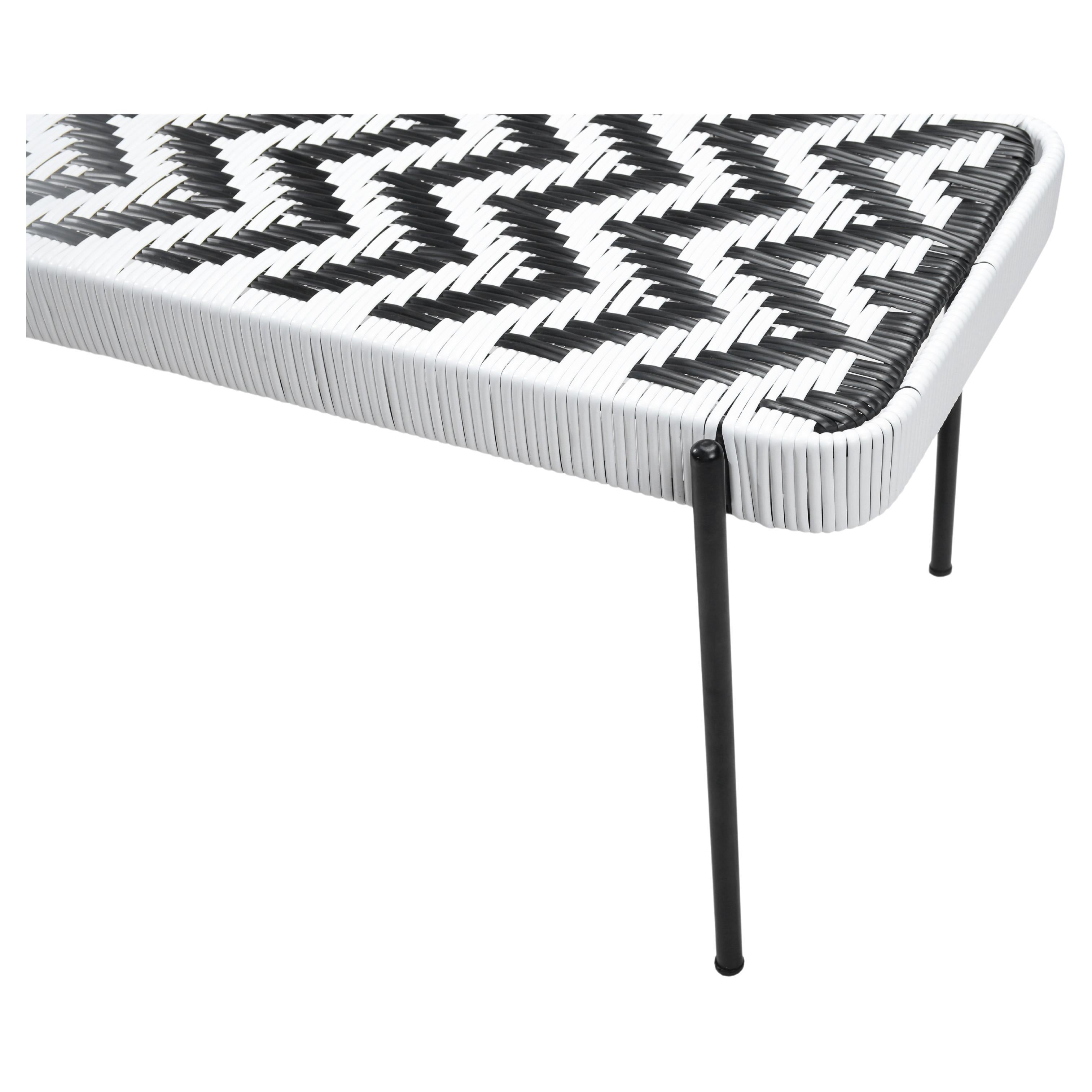 Inspired by traditional weaving patterns and clean contemporary architecture, Cher bench is an elegant versatile piece as a bench seat, coffee table, console table for both indoor - outdoor space. 

Characteristics
- Indoor - outdoor
-