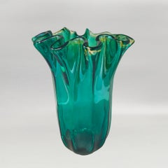 1970s Astonishing Emerald Green "Fazzoletto" Vase By Michielotto in Murano Glass