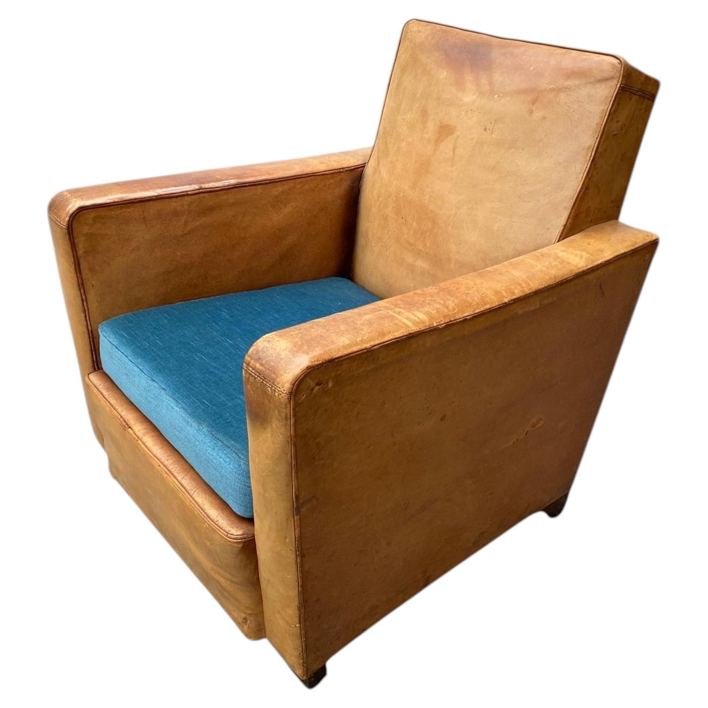 Fauteuils Art déco recouverts de cuir, vers 1930 en vente