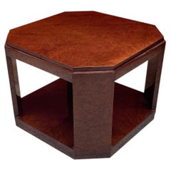 Gran mesa con pedestal Art Decó de madera de amboyna circa 1930