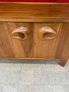 Vincent Gonzalez, Interessantes Sideboard im brutalistischen Stil aus Massivholz