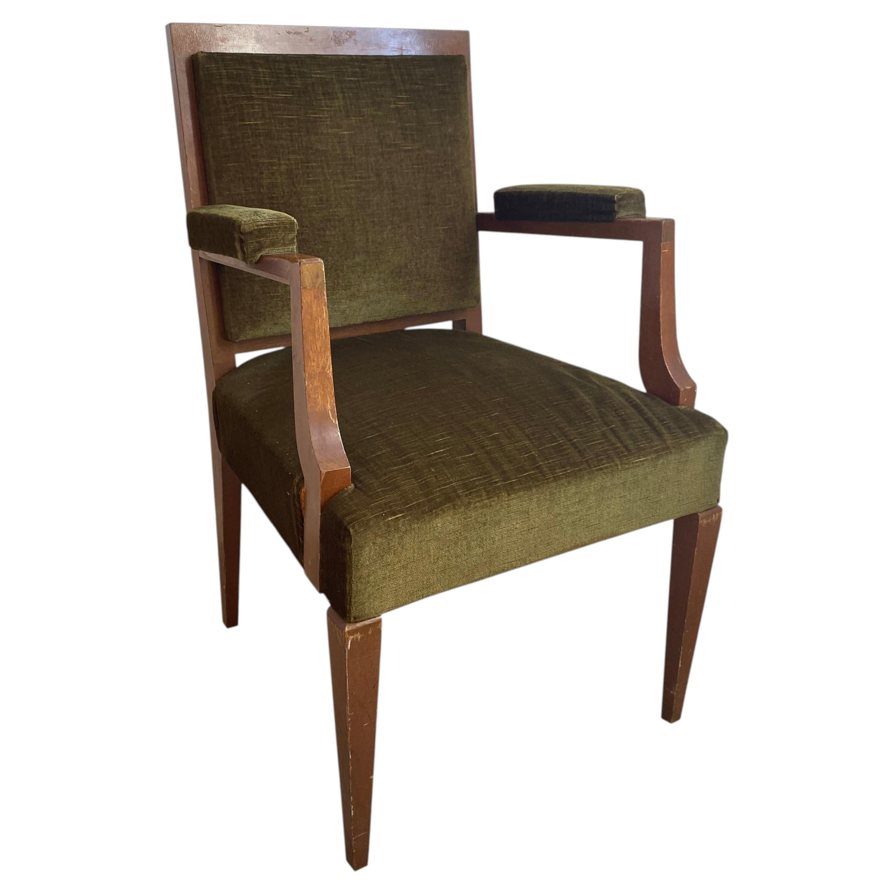 Poltrona francese Art Deco degli anni '40 nello stile di André Arbus. in vendita